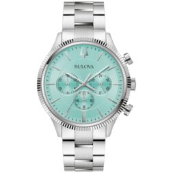 La montre à quartz classique de Bulova pour homme est dotée d'un boîtier en acier inoxydable de couleur argentée et d'une lunette en forme de pièce de monnaie. Elle présente également un cadran turquoise vibrant agrémenté d'aiguilles et d'index squelettés de couleur argentée et de sous-cadrans de chronographe.