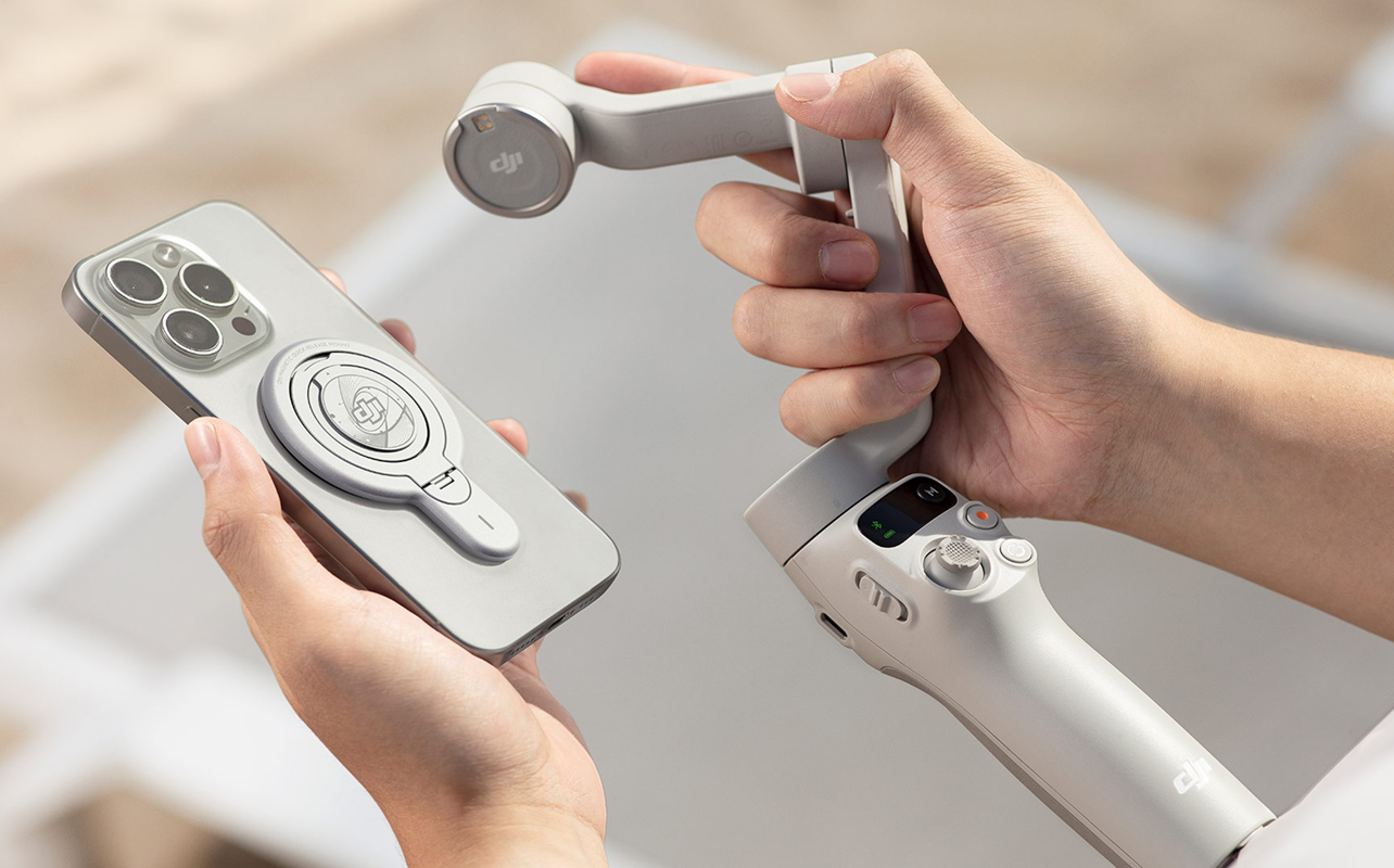 Fixer un iPhone à un cardan de DJI.